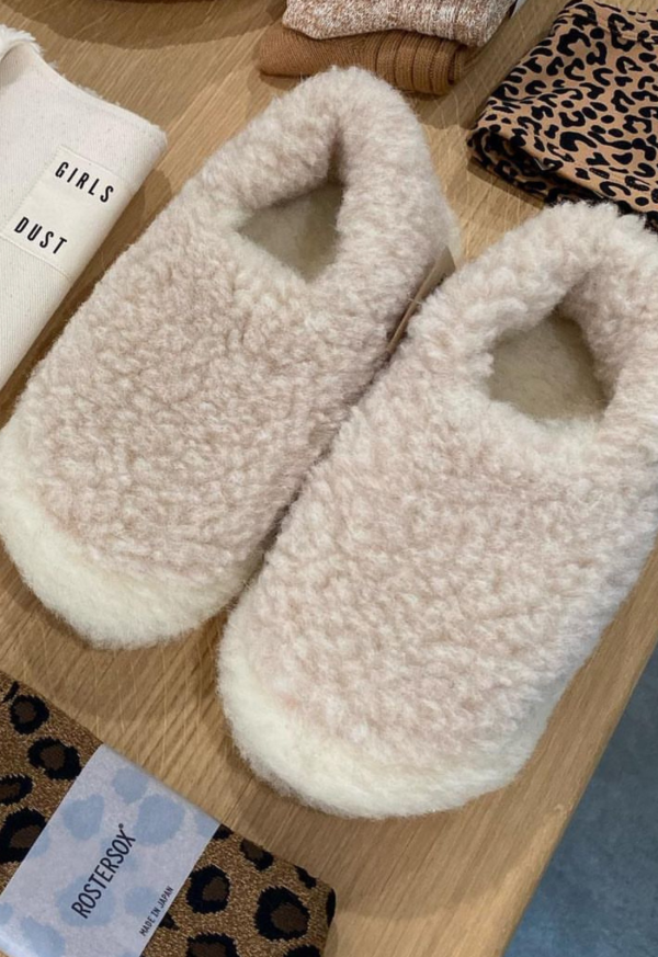 Full Slippers Beige