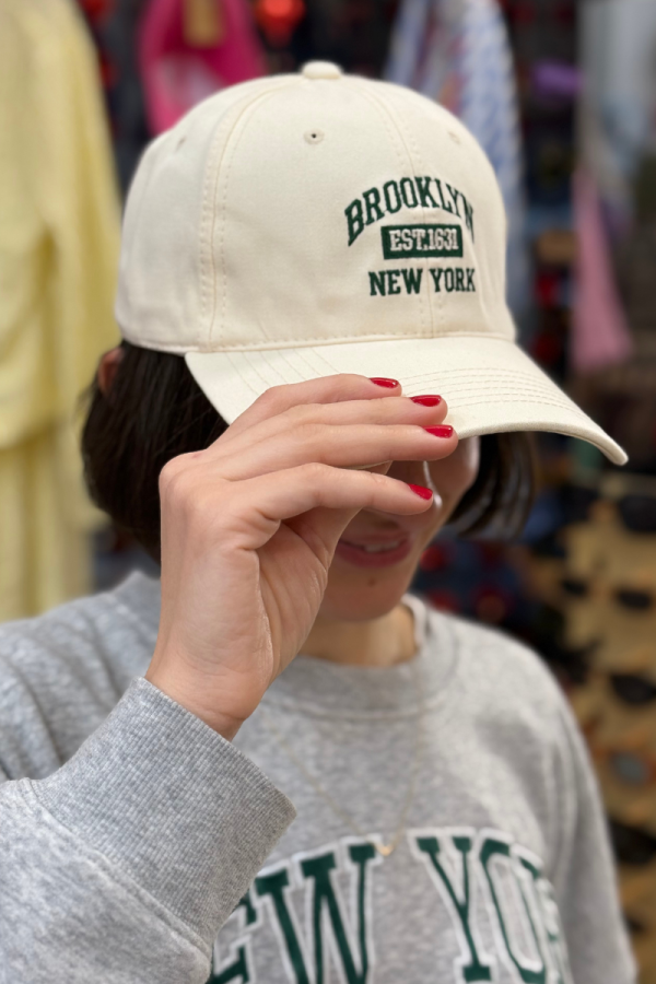 Καπέλο Brooklyn Εκρού