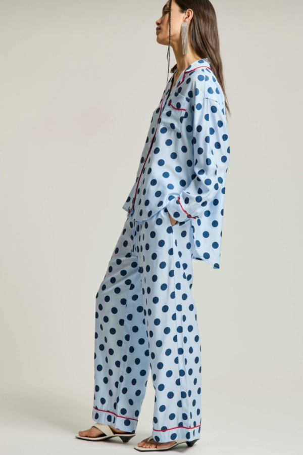 Shirt with Collar Polka Dot in Blue.