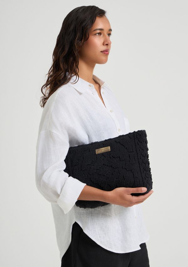 Carmela Midi Clutch Black