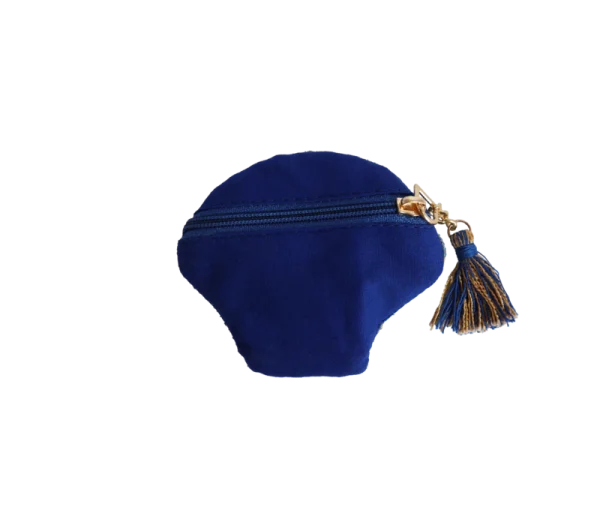 Tiny Pouch Love Shell